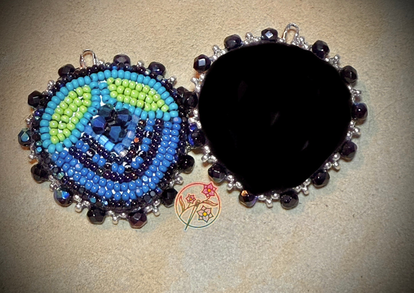 Andromeda Berries, Beaded earrings