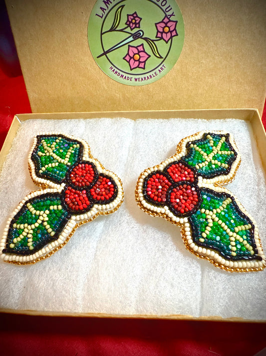 Boujee Xmas; Holly berries